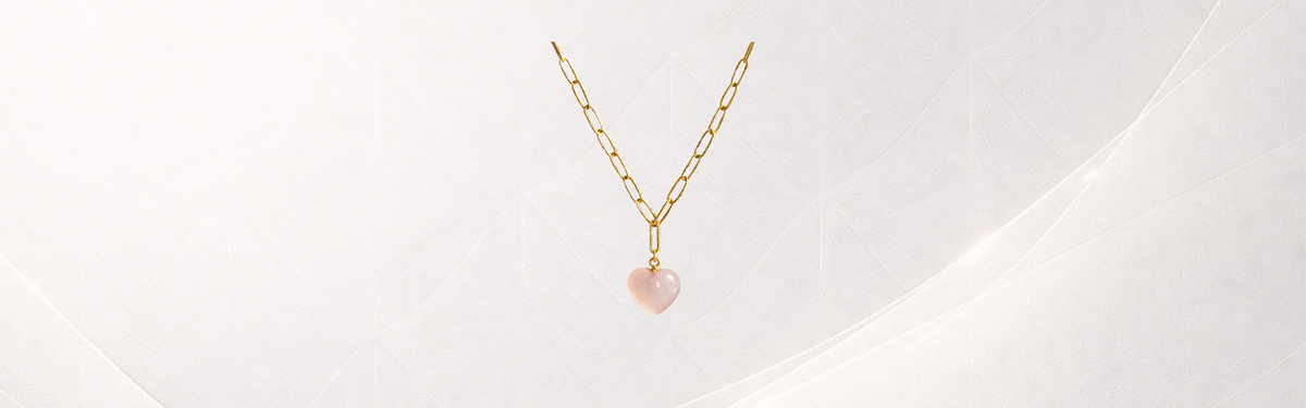 Ketten: Elegante Halsketten in verschiedenen Designs von Celenia Joy
