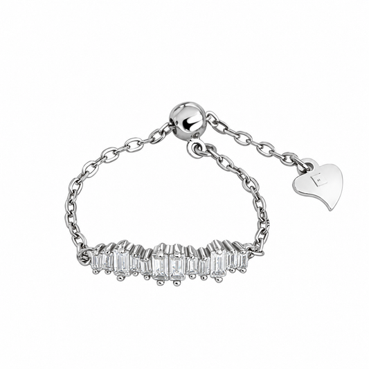Verstellbarer Crystal Line Kettenring mit klaren Baguette-Zirkonia, Kugelverschluss und Herzanhänger
